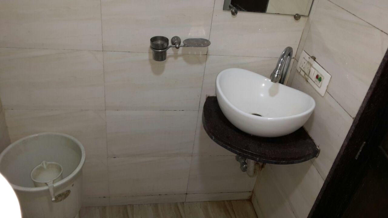 Hotel Crystal Vadodara Exterior photo